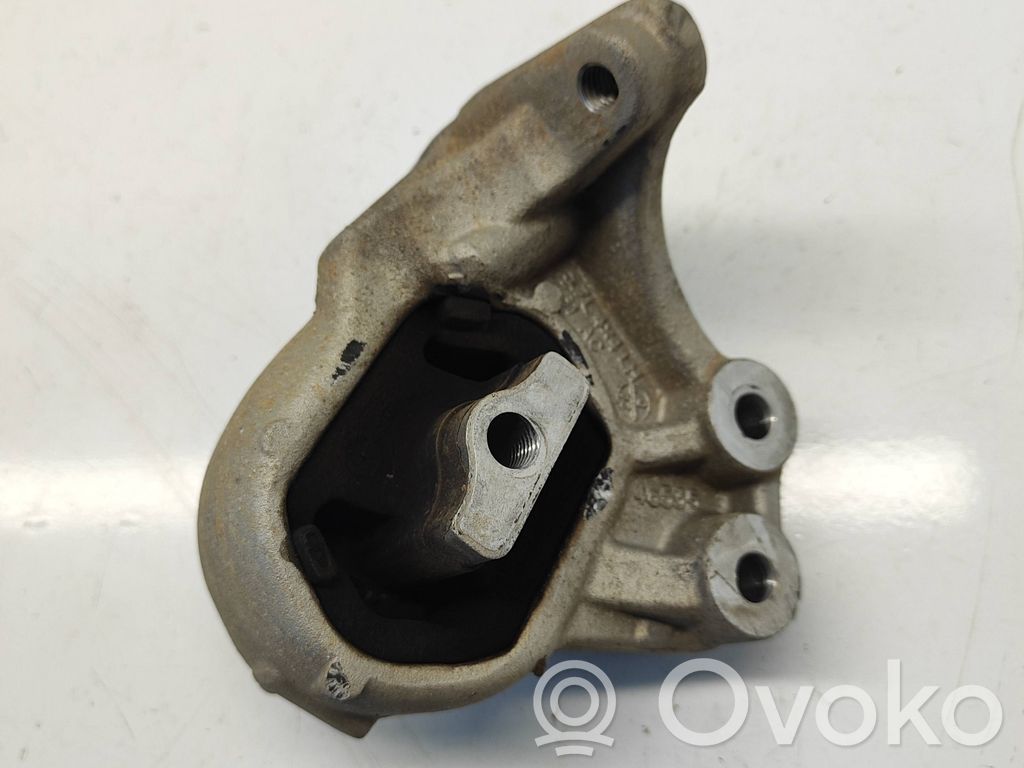 Dodge RAM Engine mount bracket 