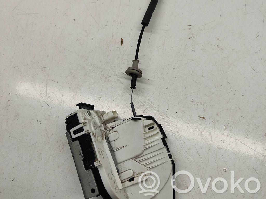 Zamek drzwi przednich   P04589916AG,T76KD2429,04589916AG