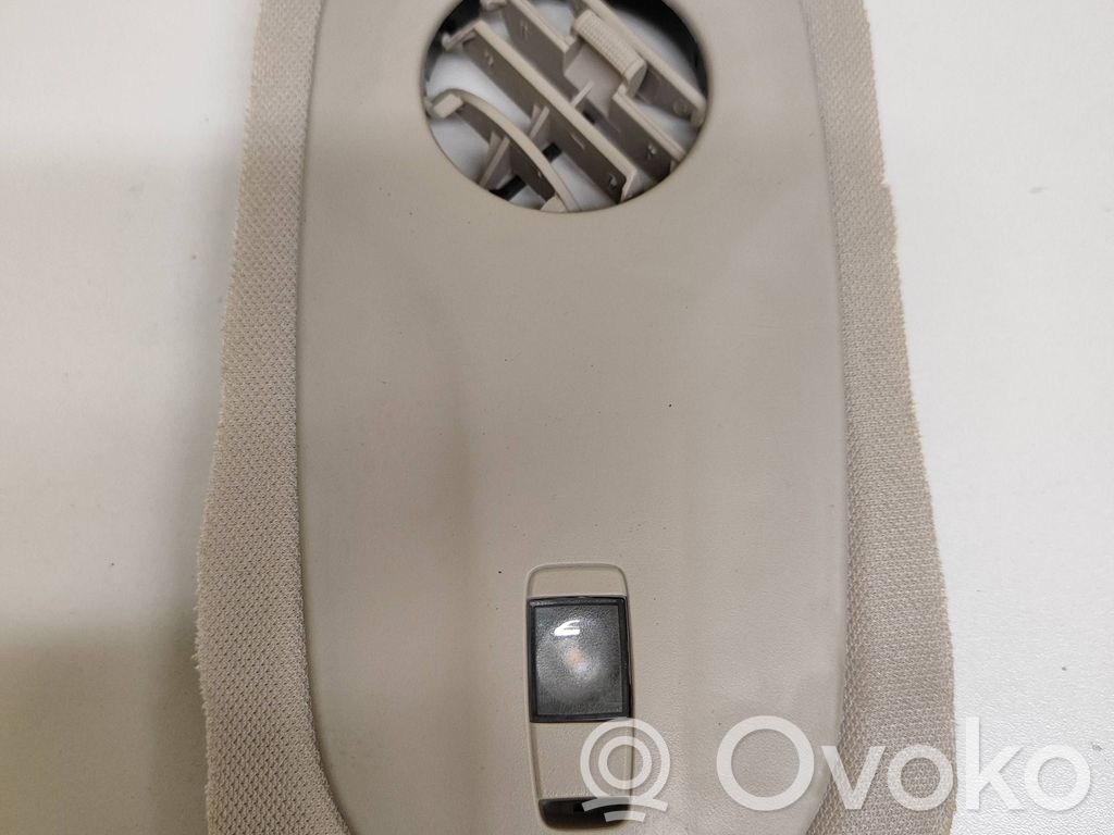 Chrysler Pacifica Griglia di ventilazione nel tetto 
