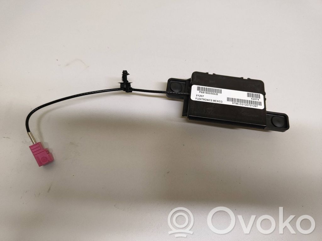 Module unité de contrôle d'antenne   P68186558AB