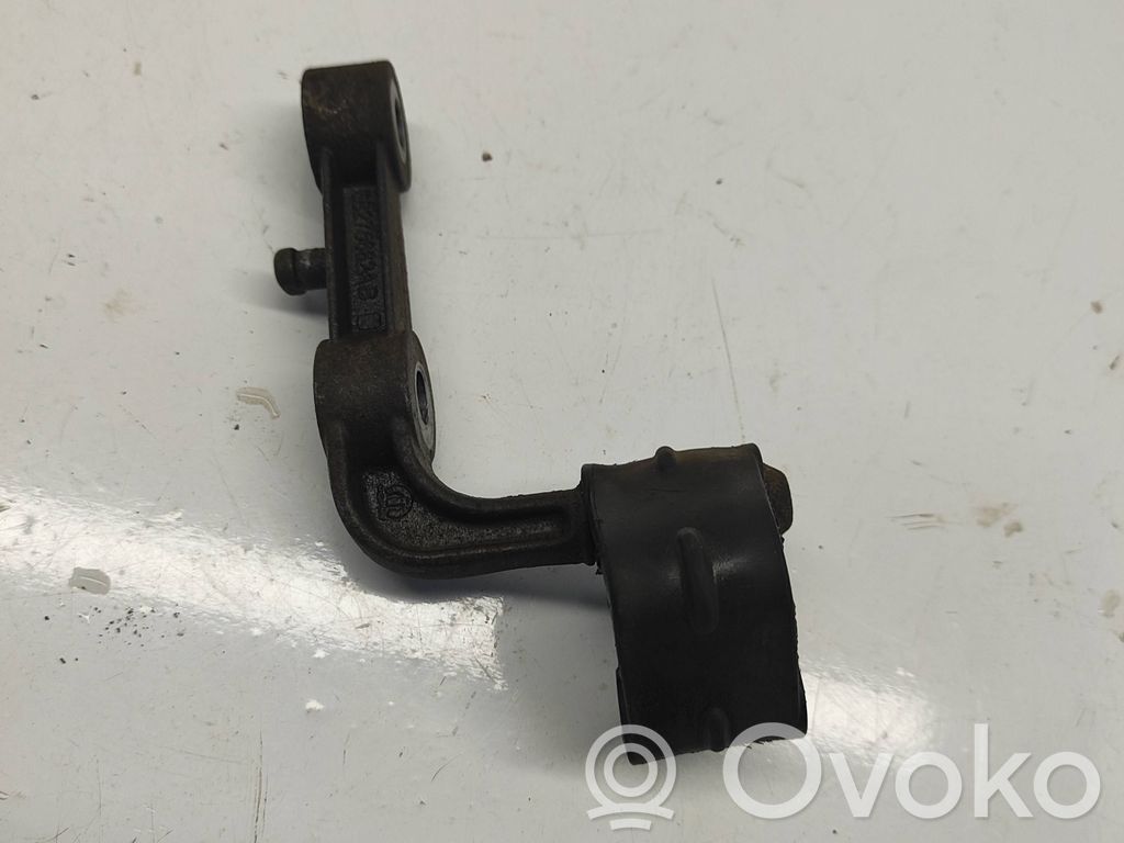 Muffler mount bracket/holder   68275662AB,68410310AB