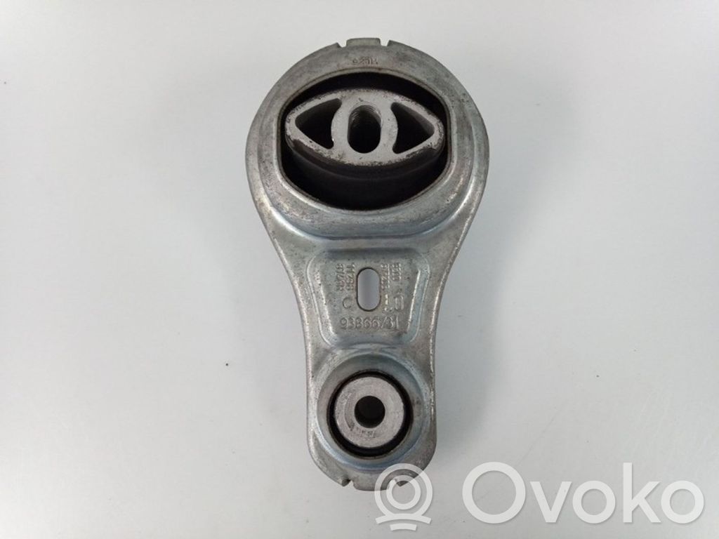 Renault Master III Engine mount bracket 