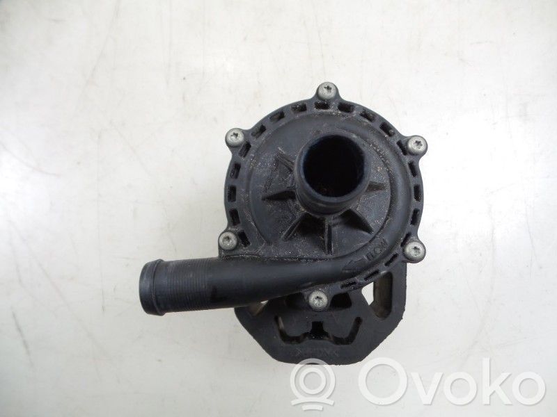 Vandens pompa   600737300E,15341B0380KG,15341B0380KG,600737300E