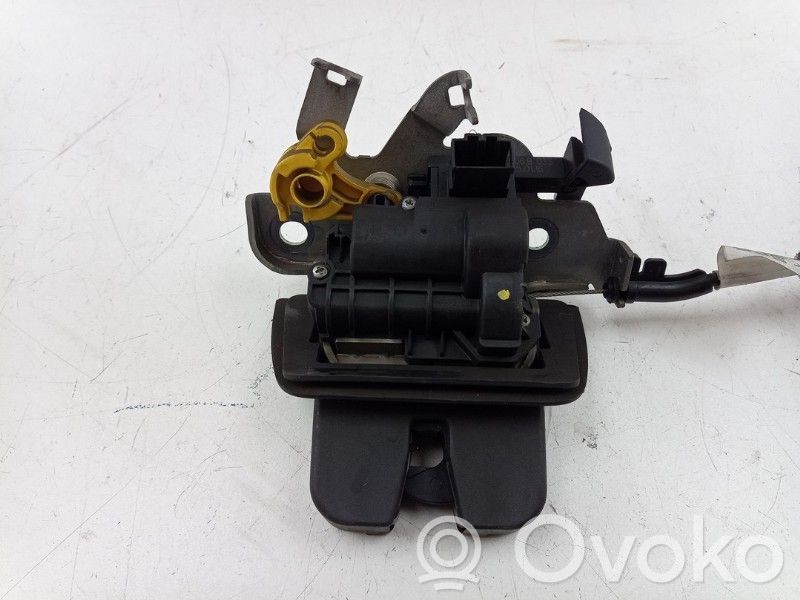Audi A4 S4 B9 Tailgate/trunk/boot lock/catch/latch 