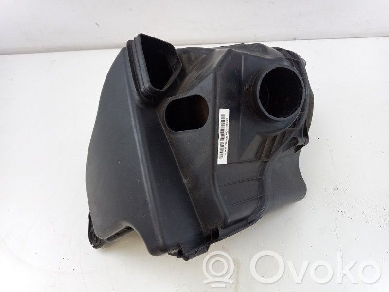 BMW 1 E81 E87 Air filter box 