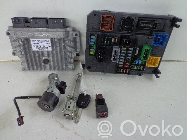 Unité de commande / module d'injection   9677547180,3723LB10470271,3723LB10470271,9677547180