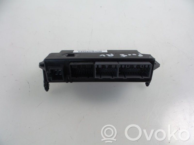 Chrysler 300 - 300C Unité de commande / module de verrouillage centralisé porte 