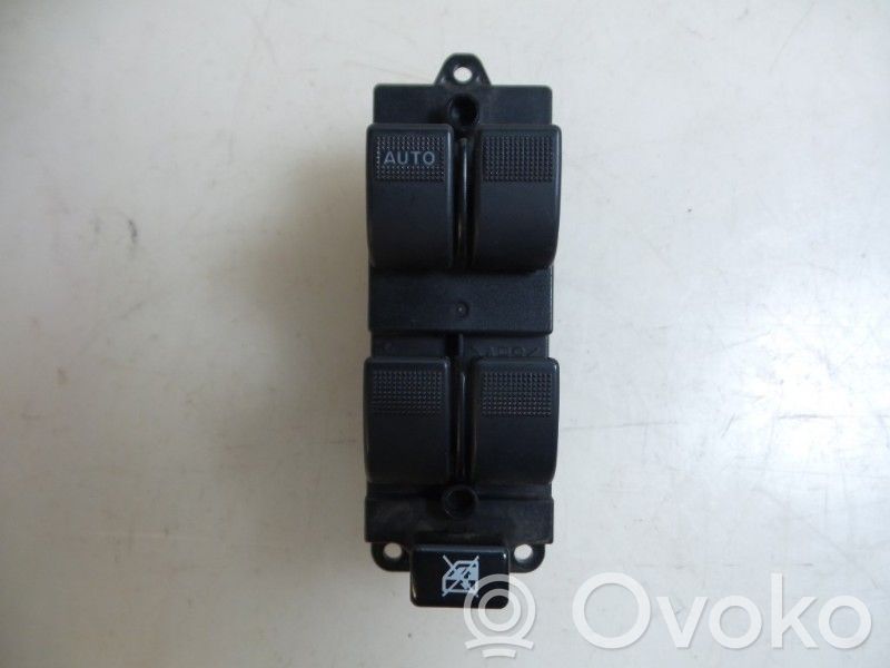 Mazda Premacy Electric window control switch 