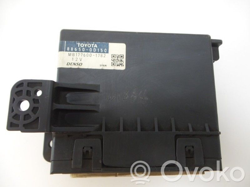 Toyota Yaris Module de commande de ventilateur 
