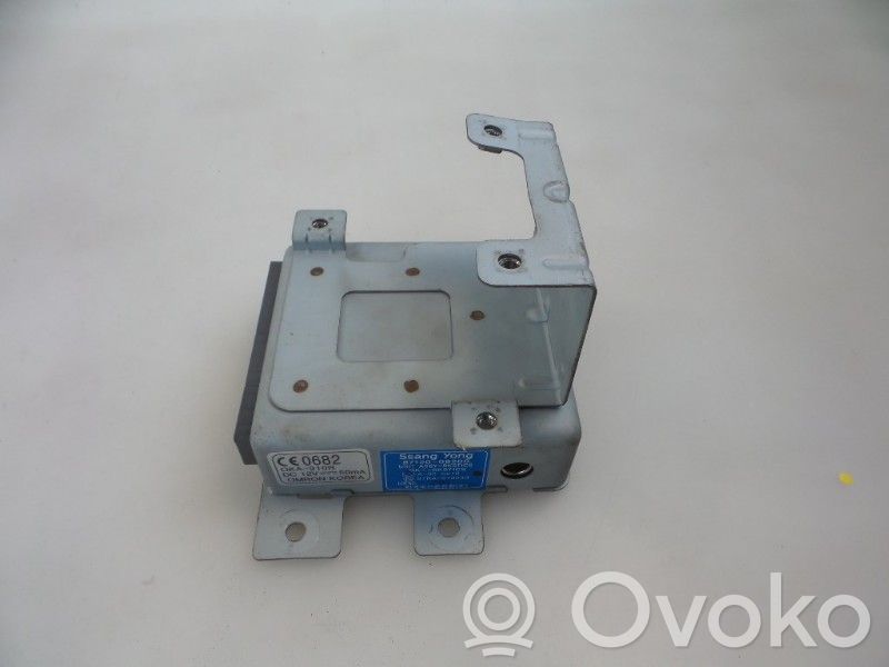 SsangYong Rexton Door central lock control unit/module 