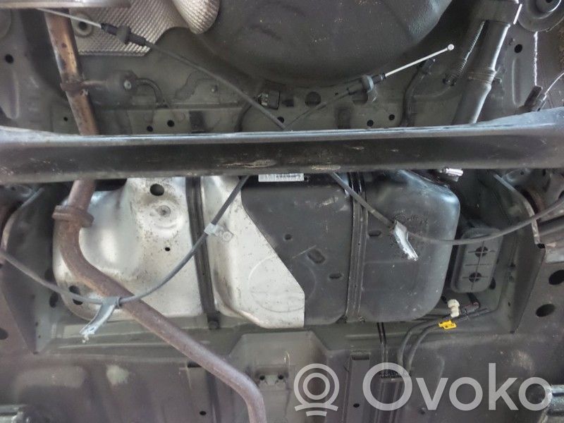 Opel Karl Polttoainesäiliö 