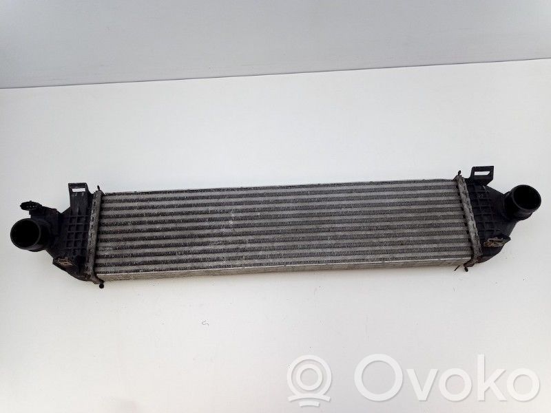Volvo V40 Interkūlerio radiatorius 