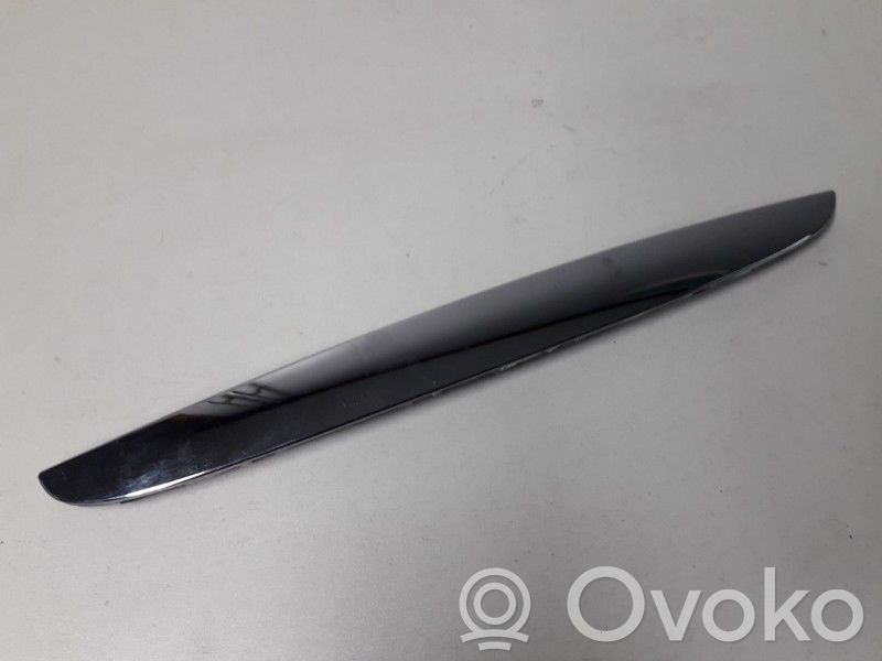 Grille de calandre avant   51137117241,51137117241