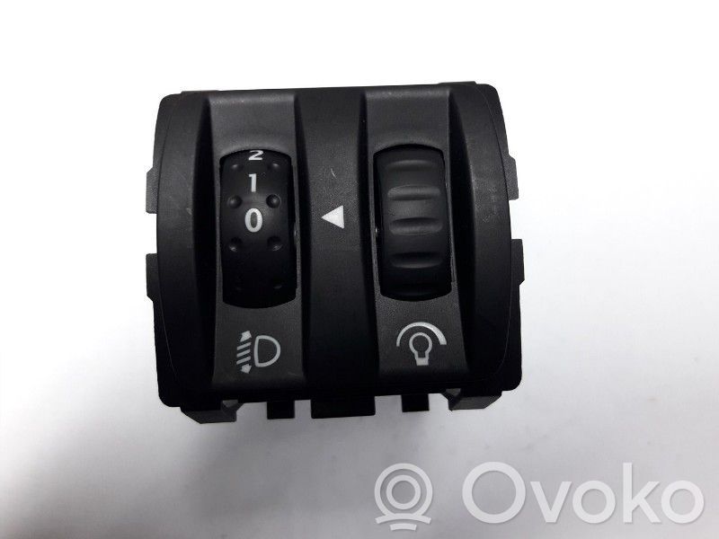 Headlight level height control switch   8200095495C,8200095495C