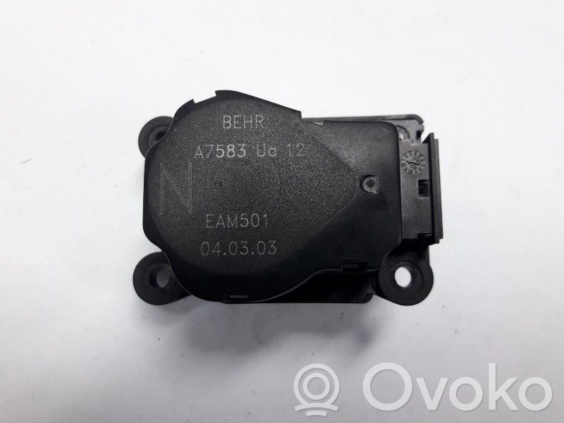 Peugeot 307 Motor/activador trampilla del aire acondicionado (A/C) 