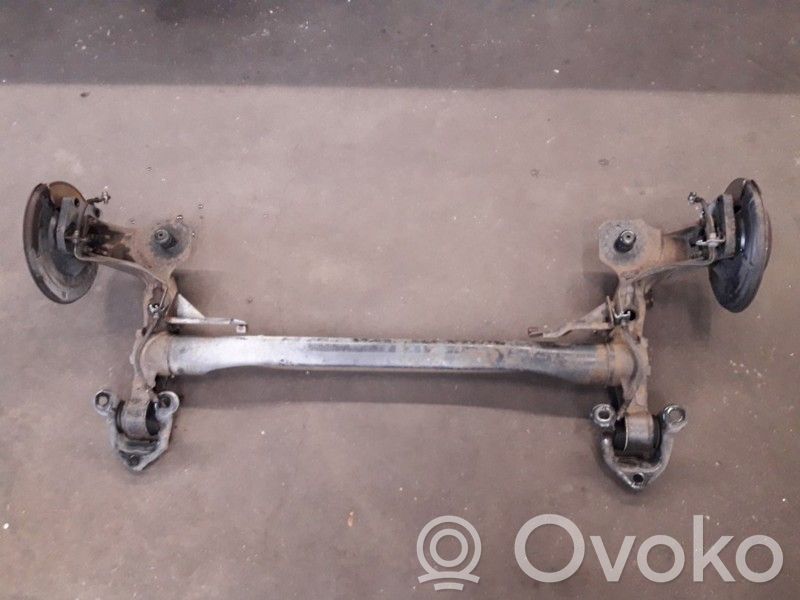 Opel Meriva B Grinda punții spate 