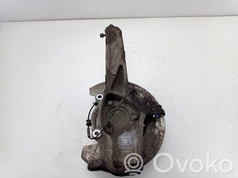 Achsschenkel vorne