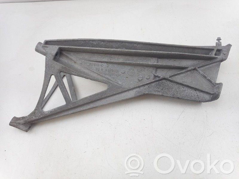 Gearbox mounting bracket   6878936,22116878936,18761910,22116878936,6878936
