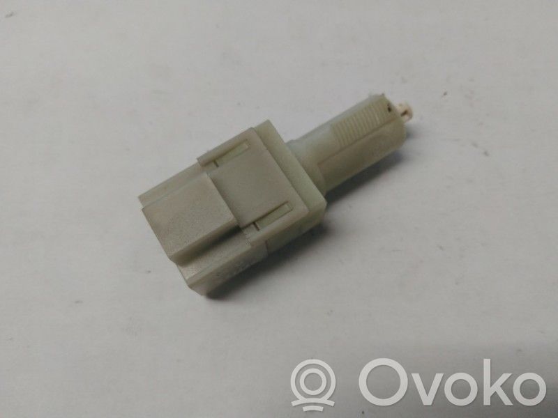 Chevrolet Captiva Jarrupolkimen anturin kytkin 