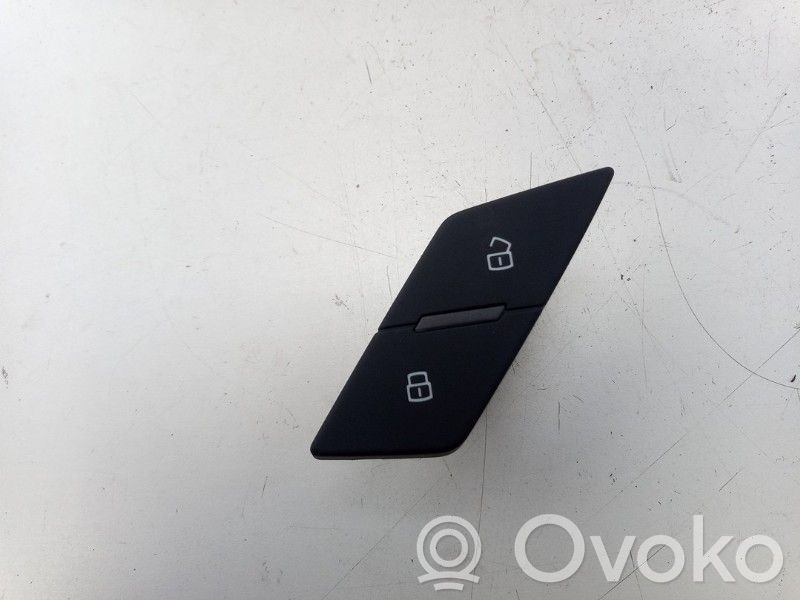 Audi Q2 - Central locking switch button 