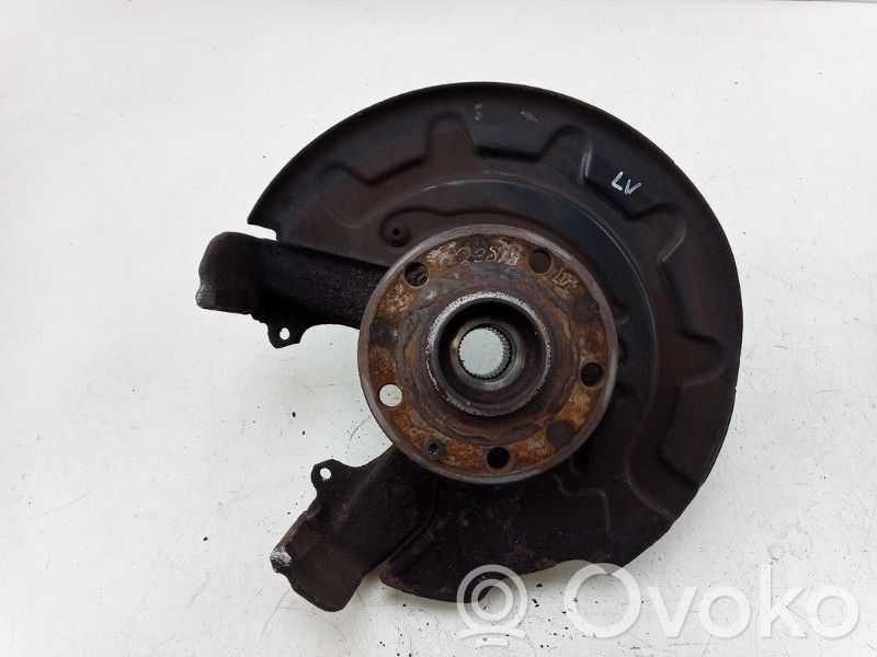Volkswagen Golf VII Achsschenkel vorne