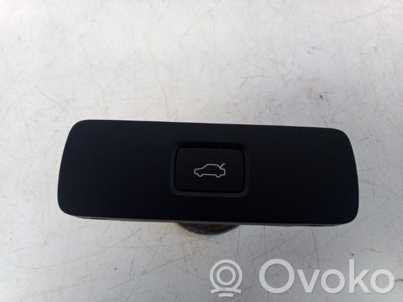 Volvo XC40 Lastausoven anturi 