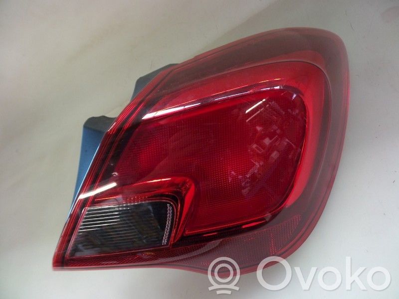 Opel Corsa E Lampă spate în caroserie 
