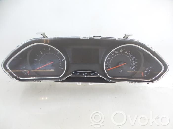 Peugeot 208 I Nopeusmittari (mittaristo) 