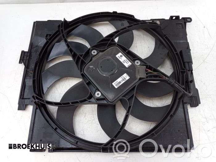 BMW 1 F20 F21 Ventilator electric răcire radiator 