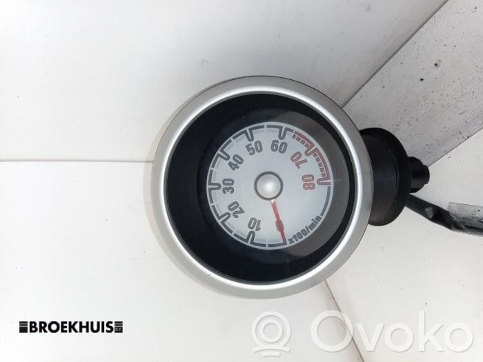 Opel Agila B Tachometer 