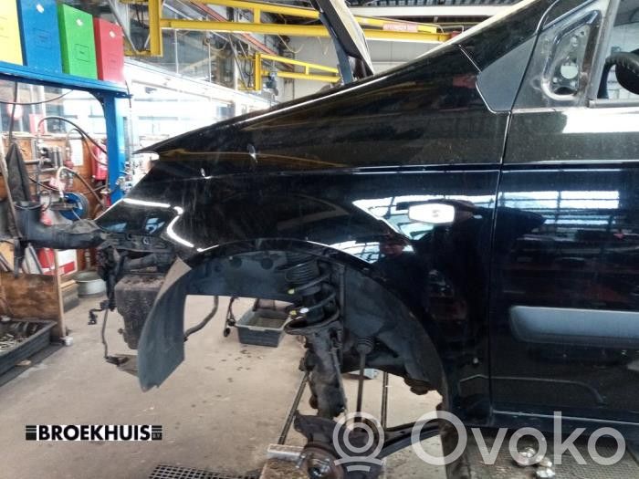 Hyundai Getz Błotnik przedni