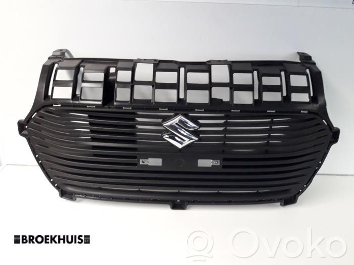 Suzuki Swift III Augšējais režģis