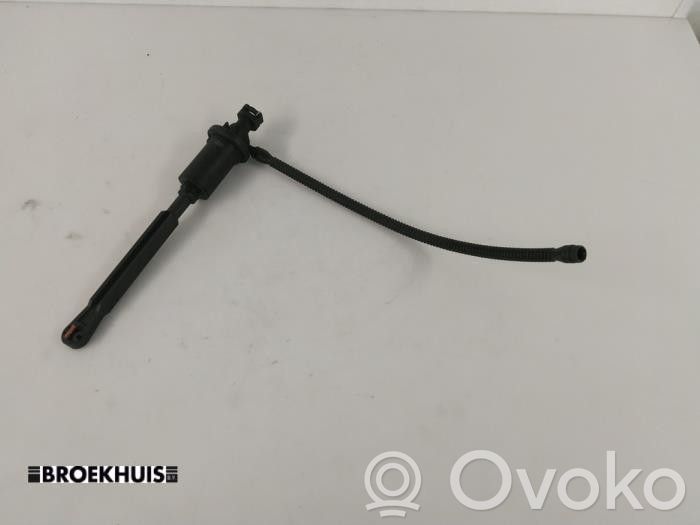 Opel Vivaro Kytkimen apusylinteri 