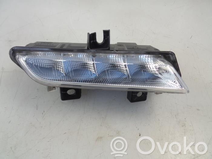 Renault Clio IV Faro diurno con luce led