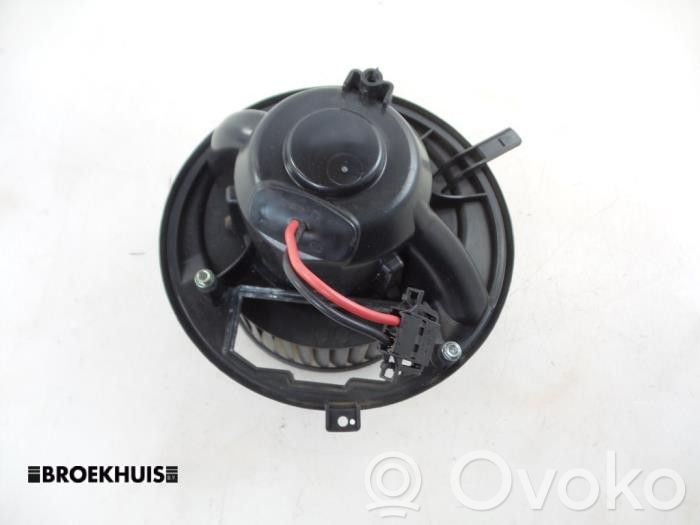 Audi A3 S3 A3 Sportback 8P Wentylator nawiewu / Dmuchawa 