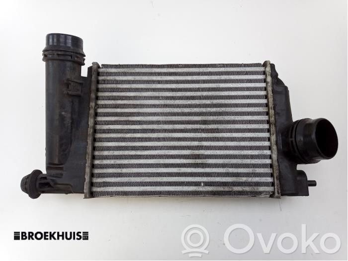 Nissan Qashqai Chłodnica powietrza doładowującego / Intercooler