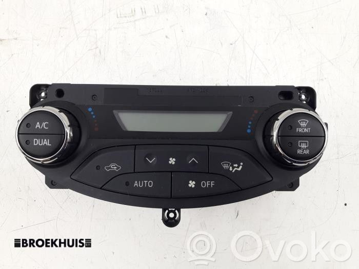 Toyota Yaris Ilmastoinnin ohjainlaite 