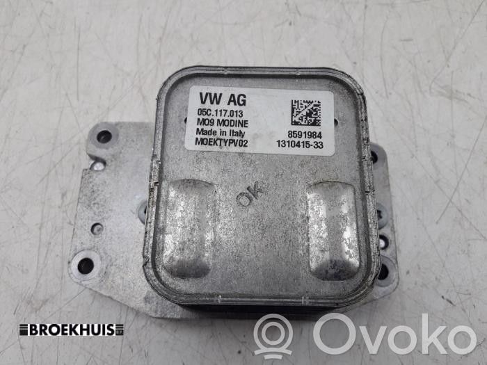 Volkswagen Golf VIII Eļļas filtra turētājs / dzesētājs