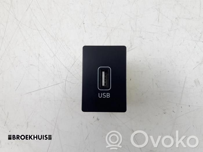 Hyundai Kona I Enchufe conector USB
