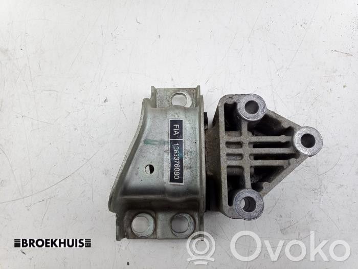 Fiat Ducato Moottorin kiinnikekorvake 