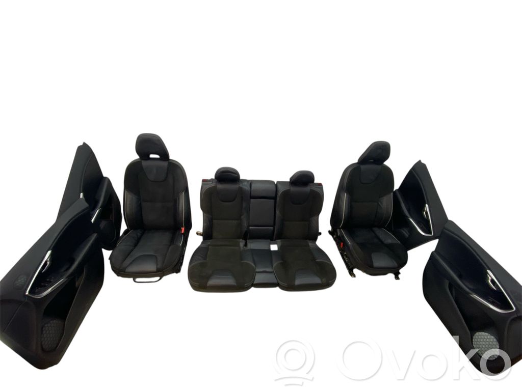 Seat set