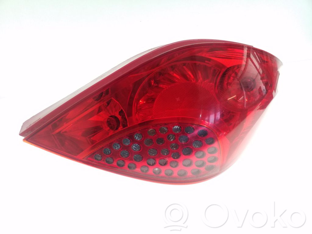 Peugeot 207 Lampa tylna 