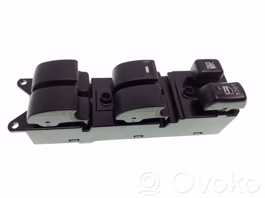 Citroen C-Crosser Electric window control switch 