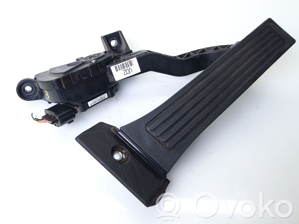 Hyundai i40 Accelerator throttle pedal 
