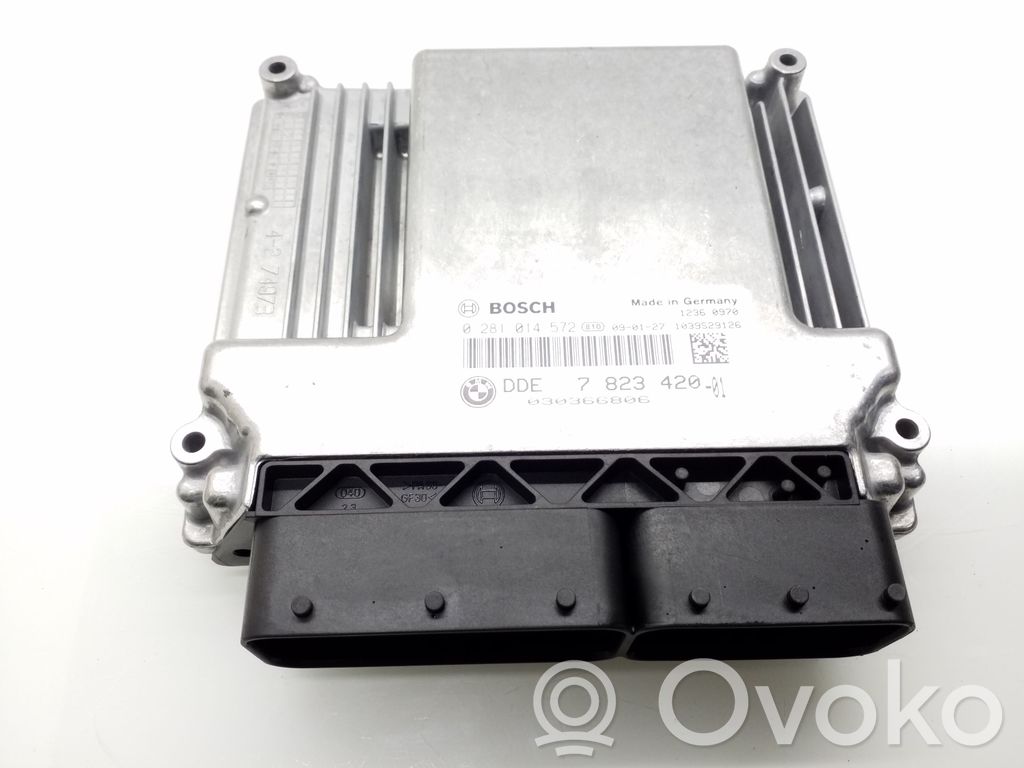 BMW 1 E81 E87 Engine control unit/module 
