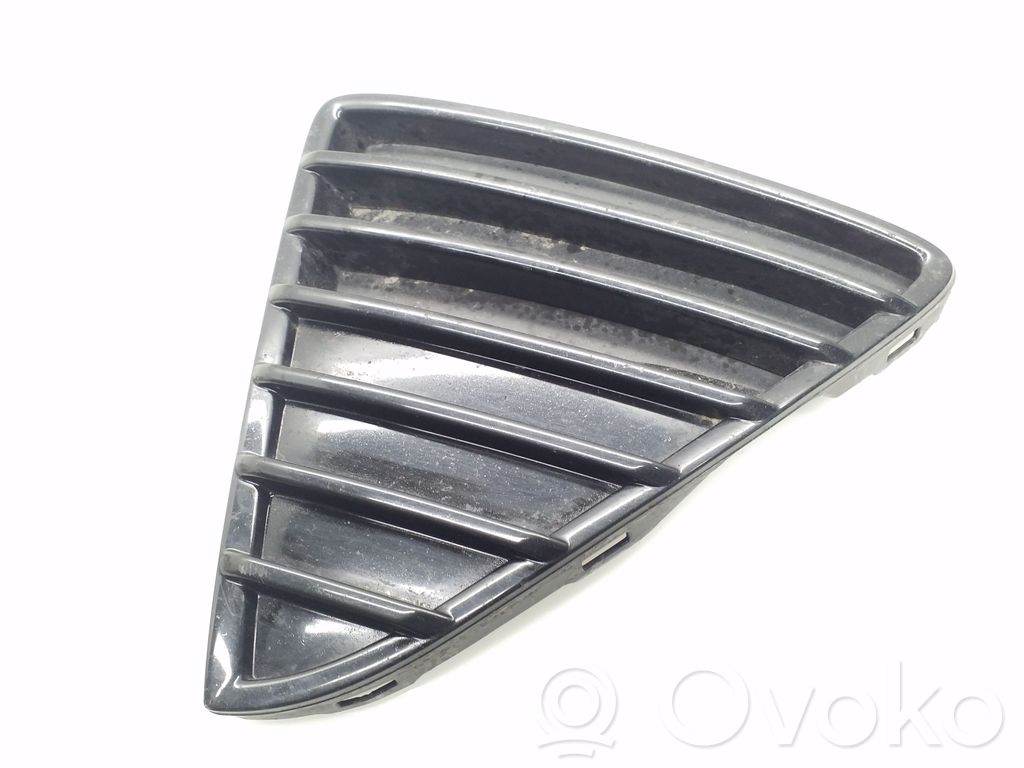 Ford Focus Grille antibrouillard avant 