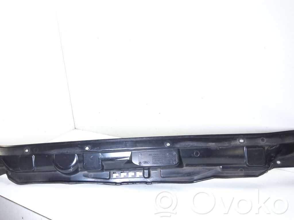 Ford Focus Muu korin osa 