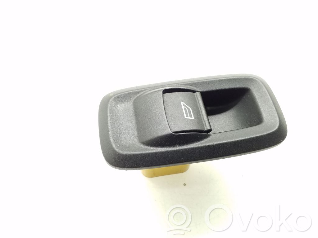 Ford Fiesta Electric window control switch 