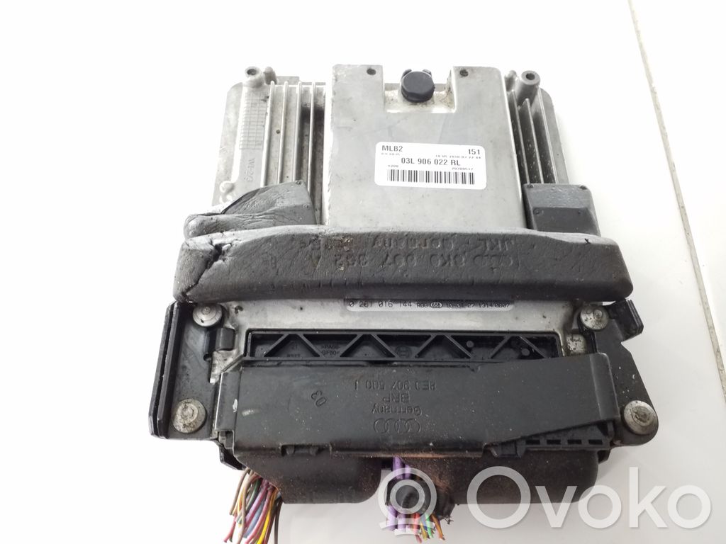 Audi A4 S4 B8 8K Engine control unit/module 