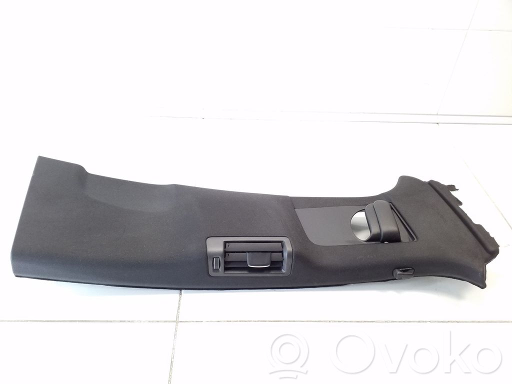 Volvo S90, V90 Rivestimento montante (B) (superiore) 